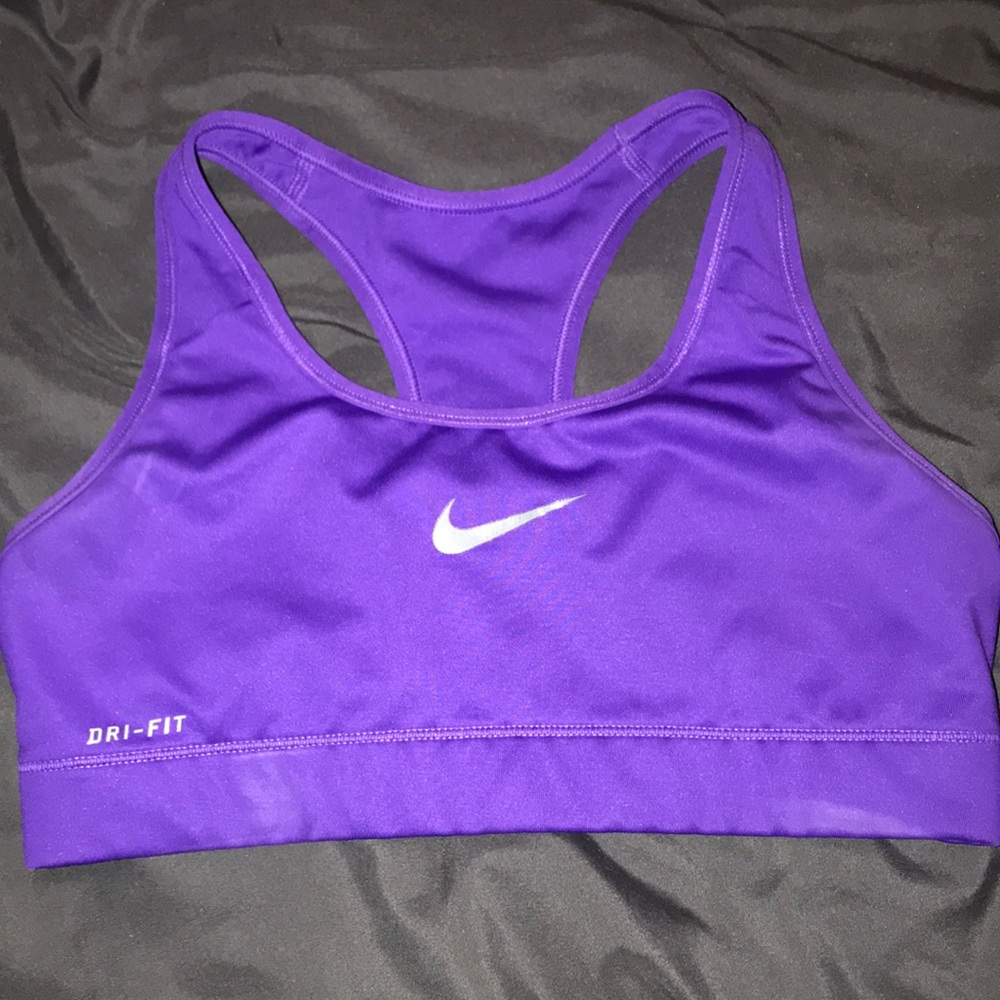 Nike dri-fit sports bra